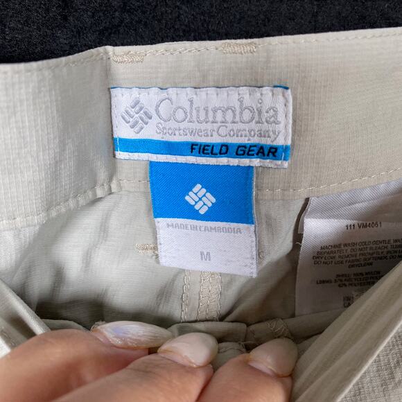 Columbia Mens Shorts Tan 100% Nylon Field Gear Pockets Medium - Picture 3 of 14